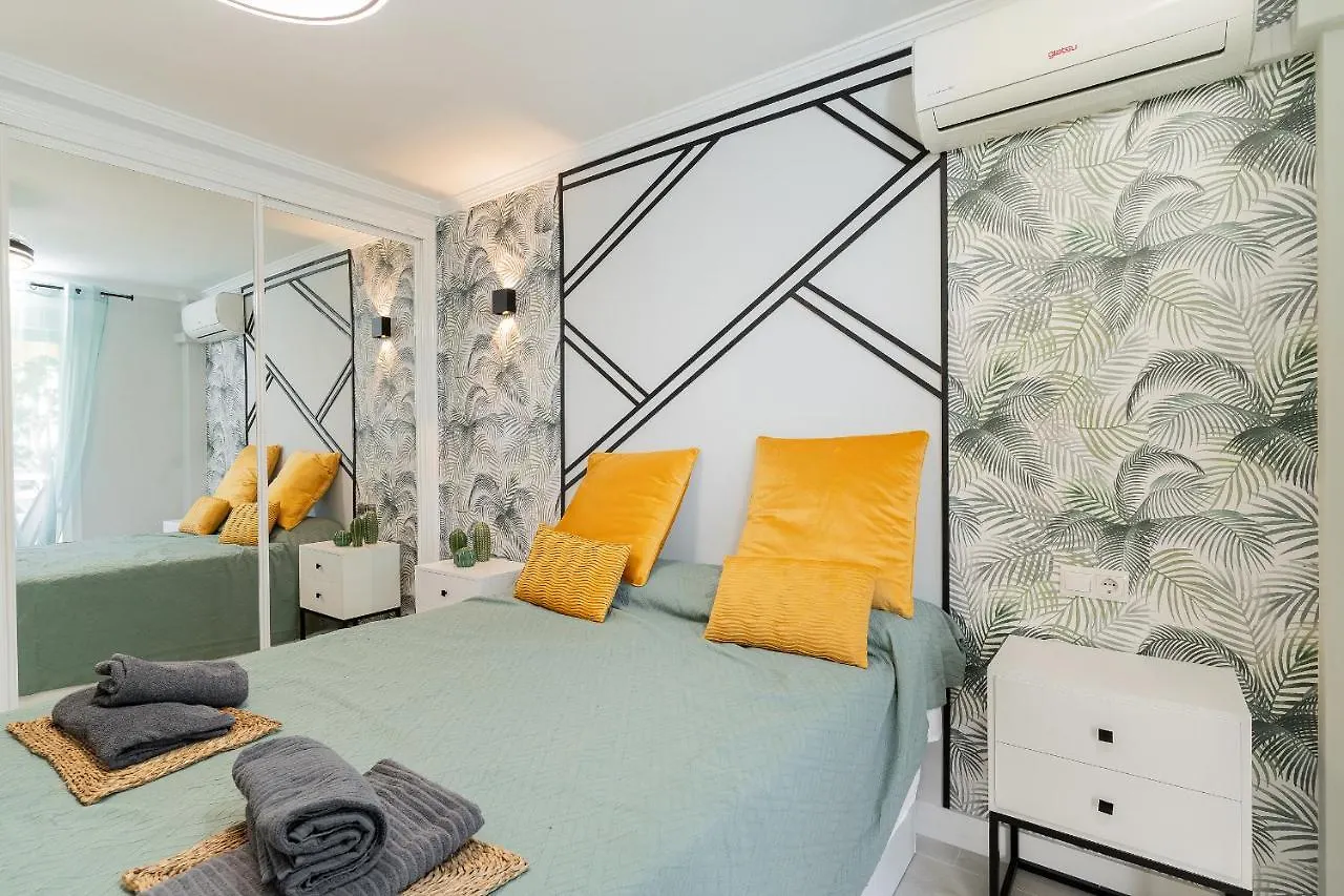 Malagadevacaciones - La Carihuela Apartment Torremolinos 0*,  Spain